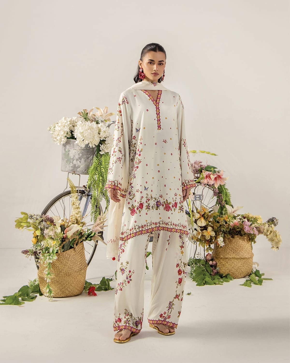 Rosabellé-Ivory Bloom Floral Lawn Printed 3-Piece Suit