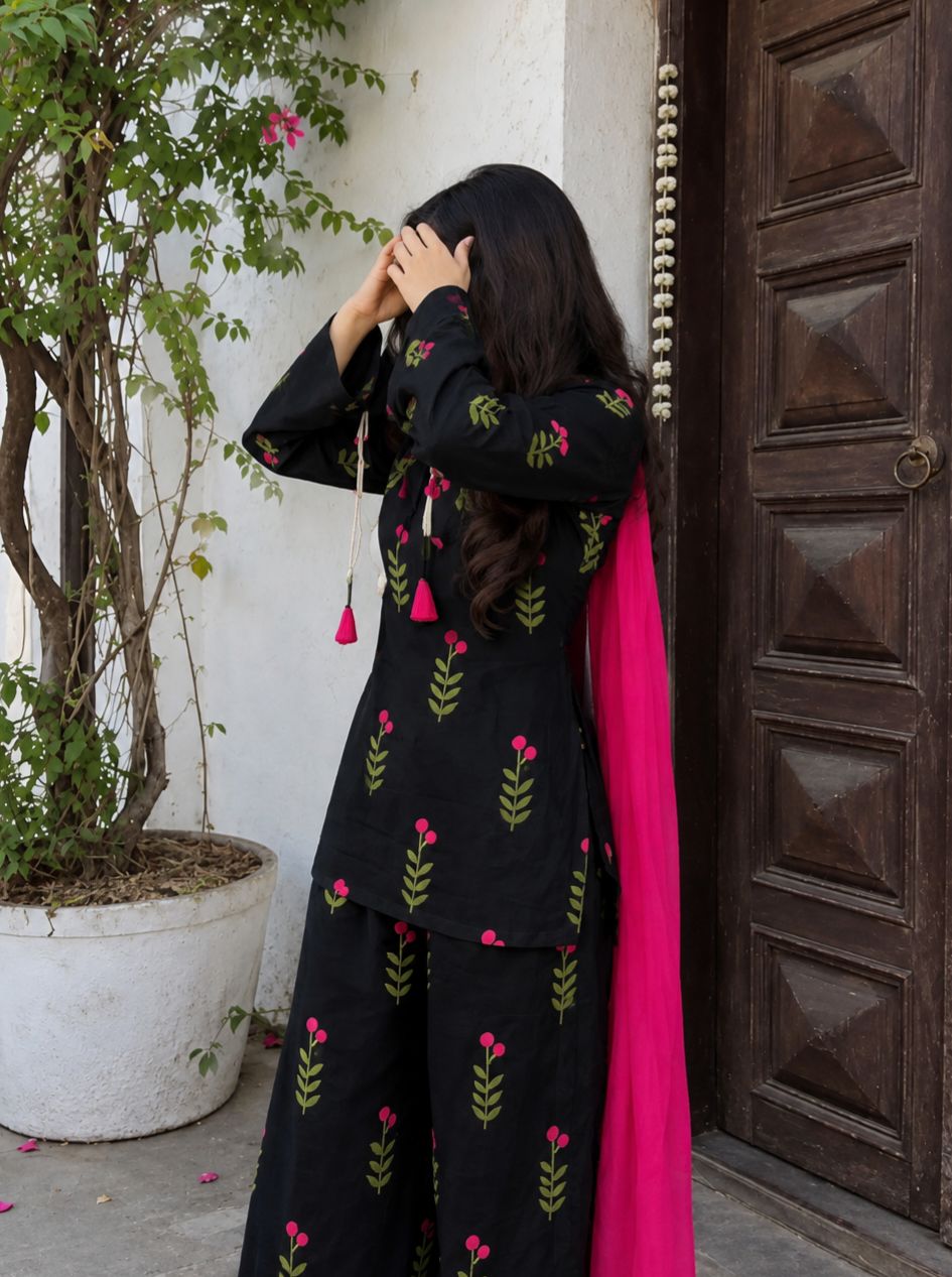 Cute Floral Printed Farshi Shalwar Set (3PC)