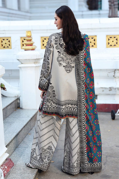 Grey Monochrome Floral & Paisley Printed Lawn Suit with Teal Dupatta – 3 Piece