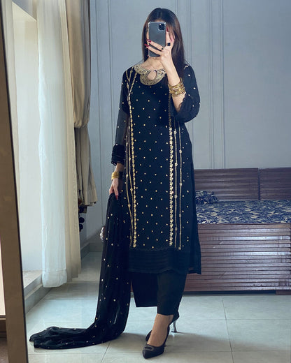 Sequence & Thread Embroidered Organza Suit – 3 Piece
