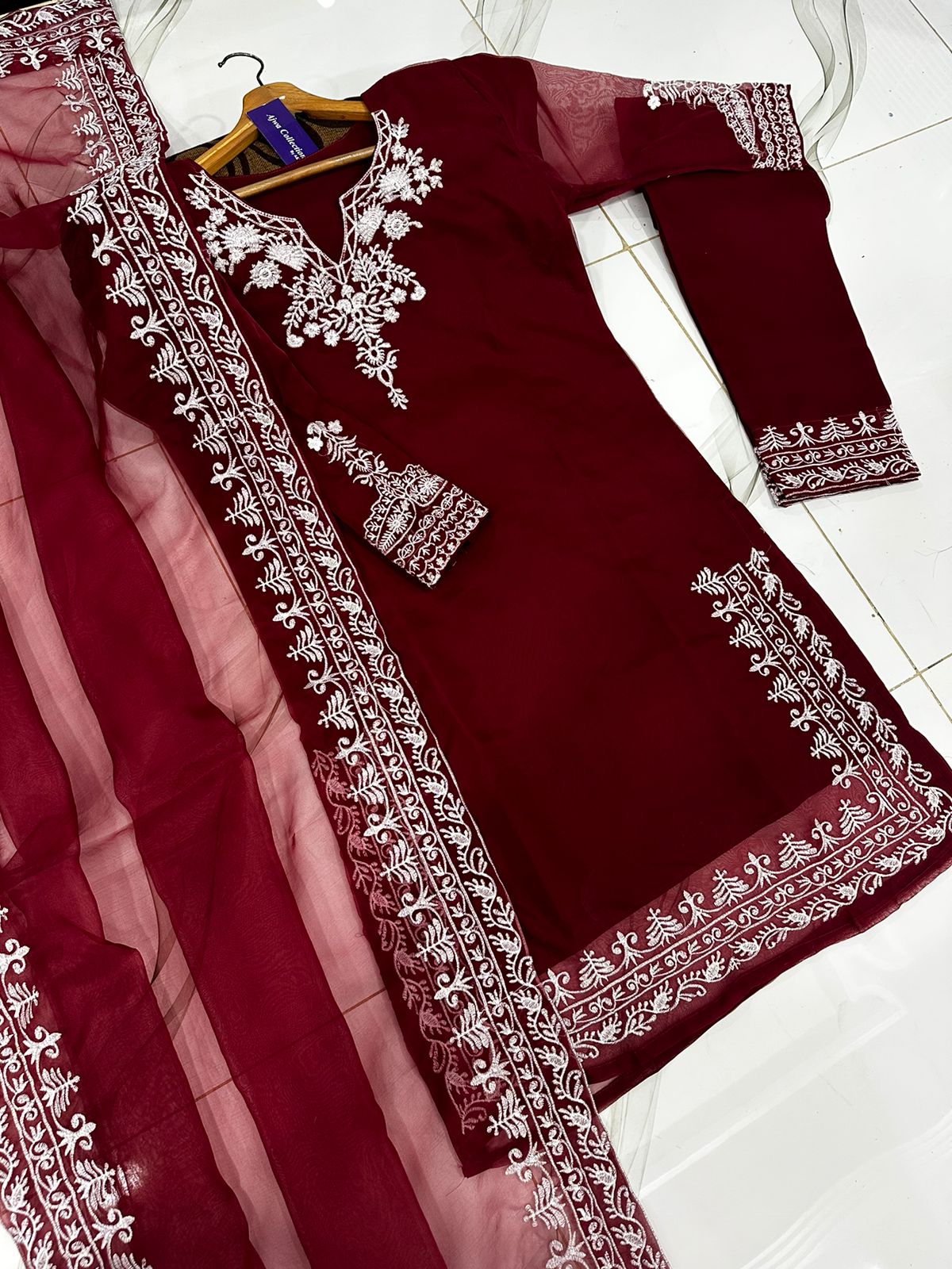 Daman emb 3 piece