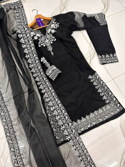 Daman emb 3 piece
